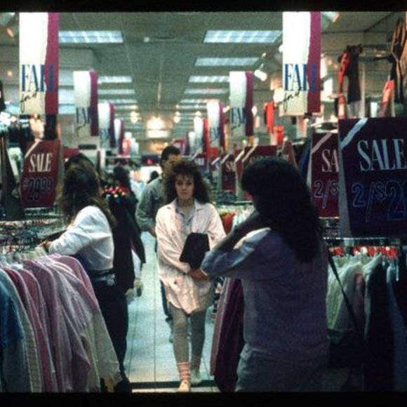 Meet your Posher, Nancy - Picture 2 of 7